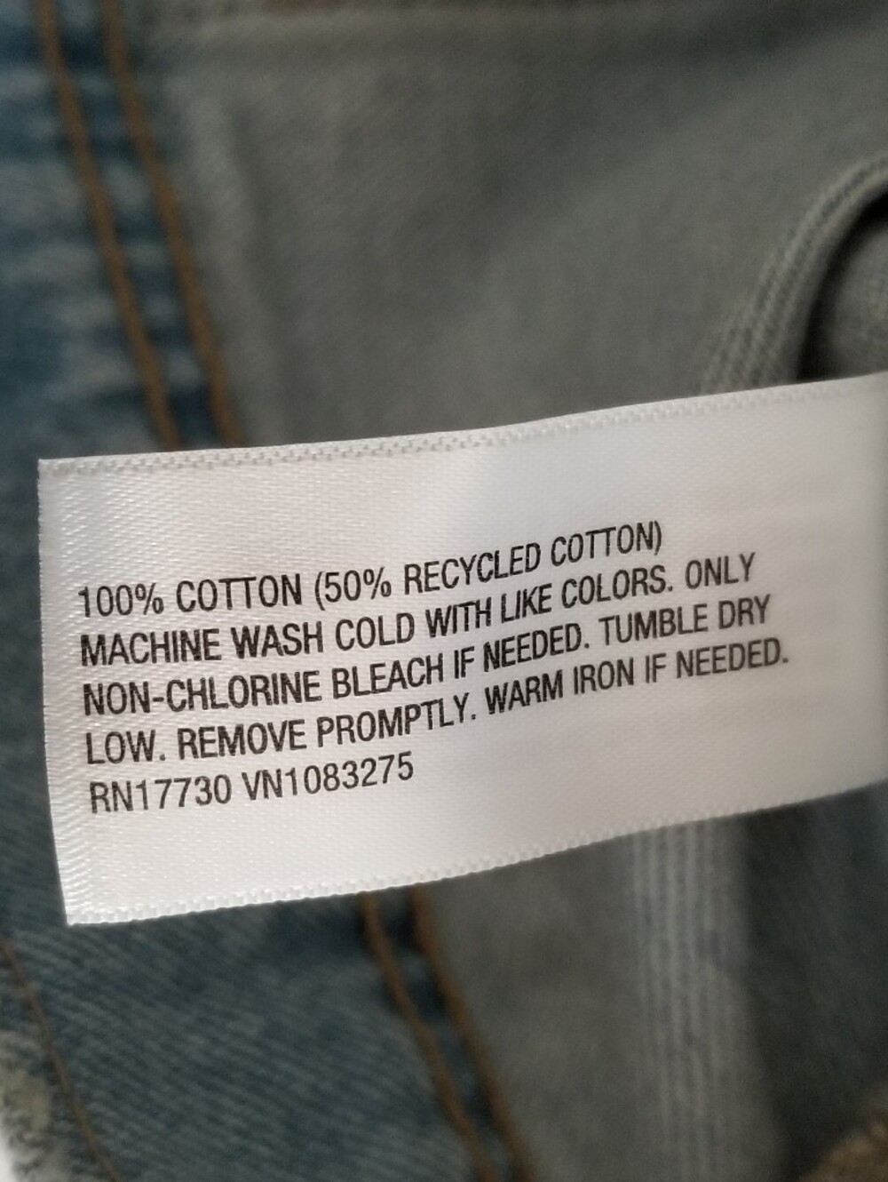 NWT Universal Thread Light Wash Baggy Trucker Denim Jacket Size XL - Picture 10 of 10